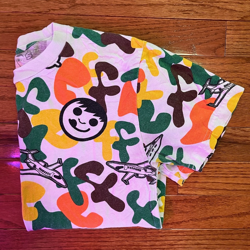 Neff Tee. Size small.
